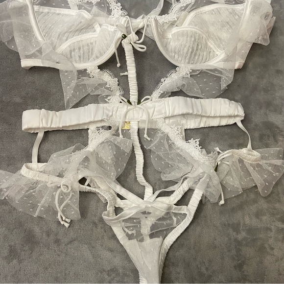 New! For Love and Lemons White Eternal Rose Teddy 10450 - Picture 7 of 14